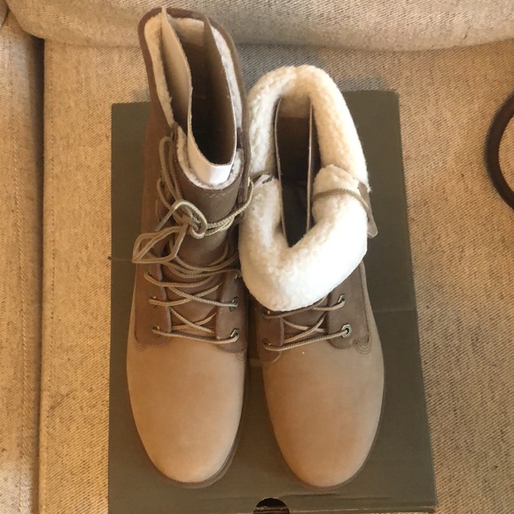 BNIB Timberland Boots womens size 8 - Picture 5 of 5